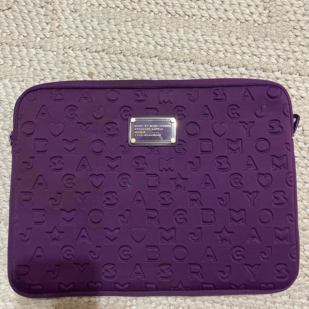 Marc Jacob’s laptop case
